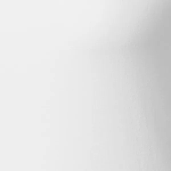 Camiseta ajustada para mujer con escote en V - 100% algodón para máxima comodidad.